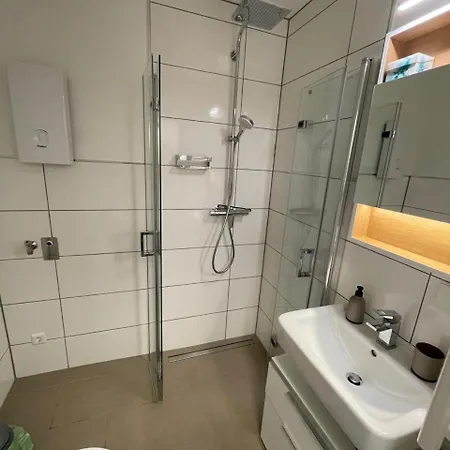 New, Near Hanover, Great Connection And Wifi Lägenhet Lehrte